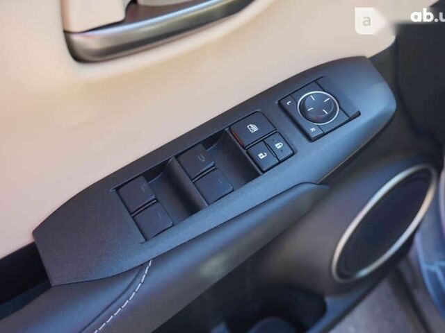 Лексус НХ, объемом двигателя 2 л и пробегом 104 тыс. км за 31000 $, фото 16 на Automoto.ua