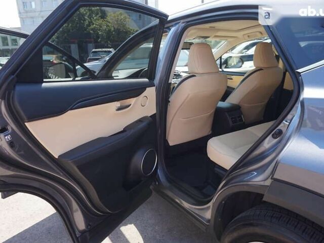 Лексус НХ, объемом двигателя 2 л и пробегом 104 тыс. км за 31000 $, фото 22 на Automoto.ua