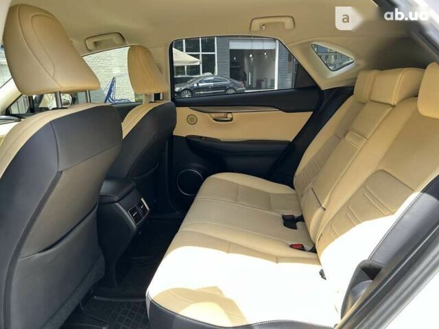 Лексус НХ, объемом двигателя 2 л и пробегом 65 тыс. км за 40999 $, фото 20 на Automoto.ua