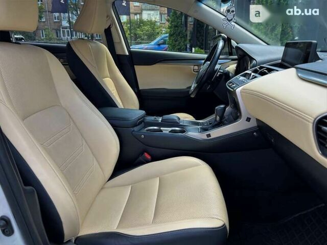 Лексус НХ, объемом двигателя 2 л и пробегом 65 тыс. км за 40999 $, фото 24 на Automoto.ua