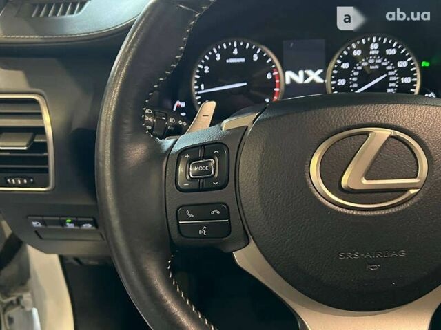 Лексус НХ, объемом двигателя 2 л и пробегом 35 тыс. км за 35900 $, фото 14 на Automoto.ua