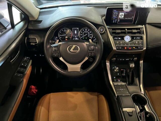 Лексус НХ, объемом двигателя 2 л и пробегом 35 тыс. км за 35900 $, фото 25 на Automoto.ua