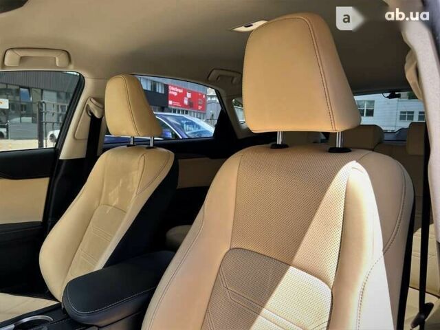 Лексус НХ, объемом двигателя 2 л и пробегом 65 тыс. км за 40999 $, фото 18 на Automoto.ua
