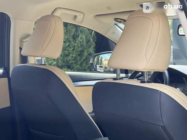 Лексус НХ, объемом двигателя 2 л и пробегом 65 тыс. км за 40999 $, фото 22 на Automoto.ua