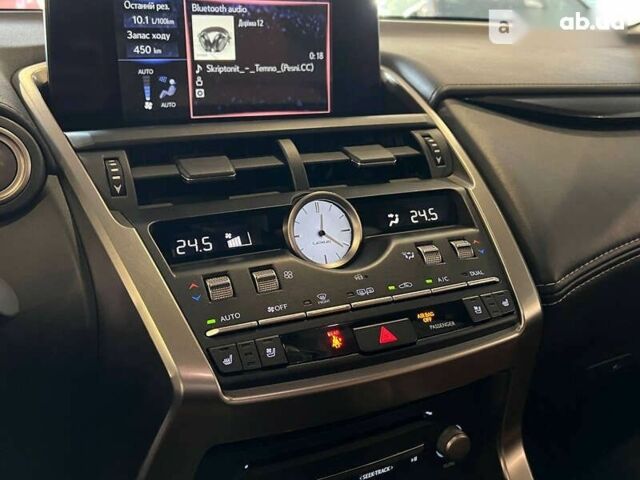 Лексус НХ, объемом двигателя 2 л и пробегом 35 тыс. км за 35900 $, фото 18 на Automoto.ua