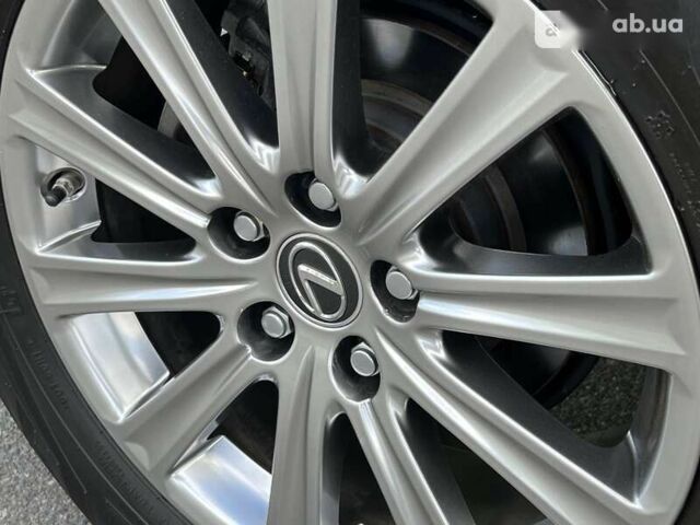 Лексус НХ, объемом двигателя 2 л и пробегом 40 тыс. км за 33900 $, фото 10 на Automoto.ua