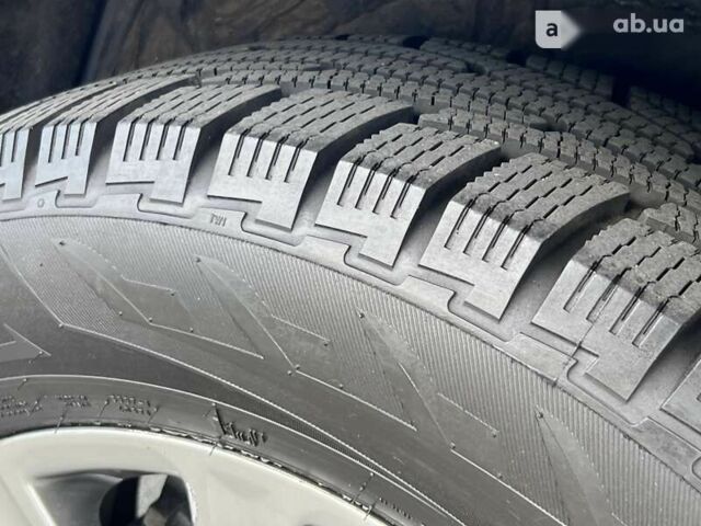 Лексус НХ, объемом двигателя 2 л и пробегом 40 тыс. км за 33900 $, фото 11 на Automoto.ua