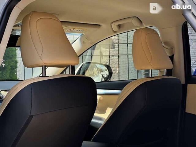 Лексус НХ, объемом двигателя 2 л и пробегом 65 тыс. км за 40999 $, фото 19 на Automoto.ua
