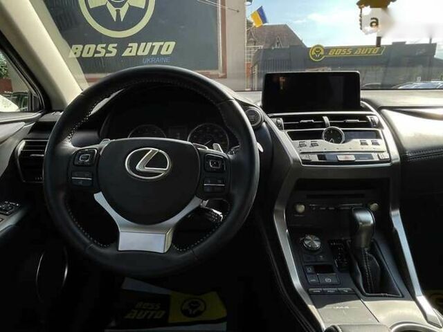 Лексус НХ, об'ємом двигуна 2 л та пробігом 28 тис. км за 32600 $, фото 11 на Automoto.ua