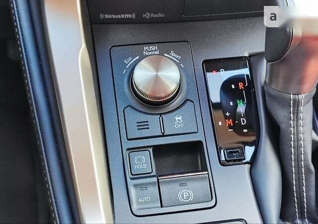 Лексус НХ, объемом двигателя 2 л и пробегом 27 тыс. км за 34500 $, фото 18 на Automoto.ua