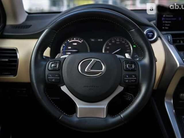 Лексус НХ, об'ємом двигуна 2.5 л та пробігом 18 тис. км за 44000 $, фото 15 на Automoto.ua