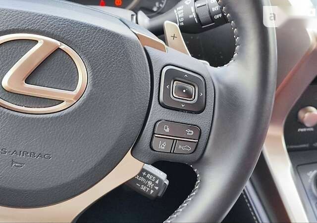 Лексус НХ, объемом двигателя 2 л и пробегом 27 тыс. км за 34500 $, фото 22 на Automoto.ua