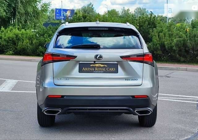 Лексус НХ, объемом двигателя 2 л и пробегом 27 тыс. км за 34500 $, фото 9 на Automoto.ua