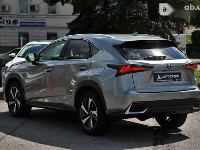 Лексус НХ, об'ємом двигуна 2.5 л та пробігом 18 тис. км за 44000 $, фото 4 на Automoto.ua