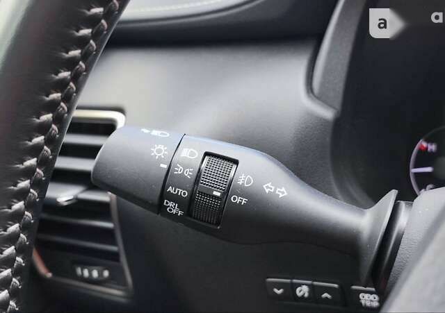 Лексус НХ, объемом двигателя 2 л и пробегом 27 тыс. км за 34500 $, фото 24 на Automoto.ua
