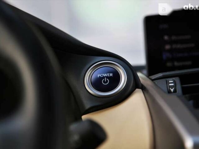 Лексус НХ, об'ємом двигуна 2.5 л та пробігом 18 тис. км за 44000 $, фото 20 на Automoto.ua