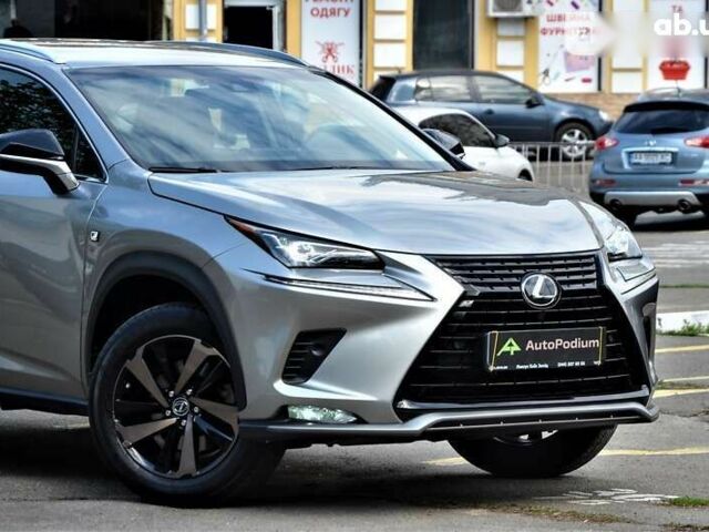 Лексус НХ, объемом двигателя 2 л и пробегом 20 тыс. км за 41999 $, фото 1 на Automoto.ua