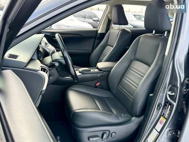 Лексус НХ, объемом двигателя 2 л и пробегом 165 тыс. км за 21500 $, фото 16 на Automoto.ua