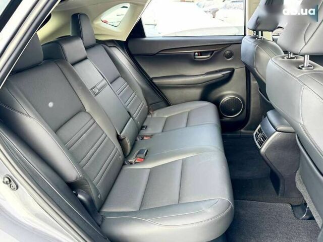 Лексус НХ, объемом двигателя 2 л и пробегом 165 тыс. км за 21500 $, фото 23 на Automoto.ua