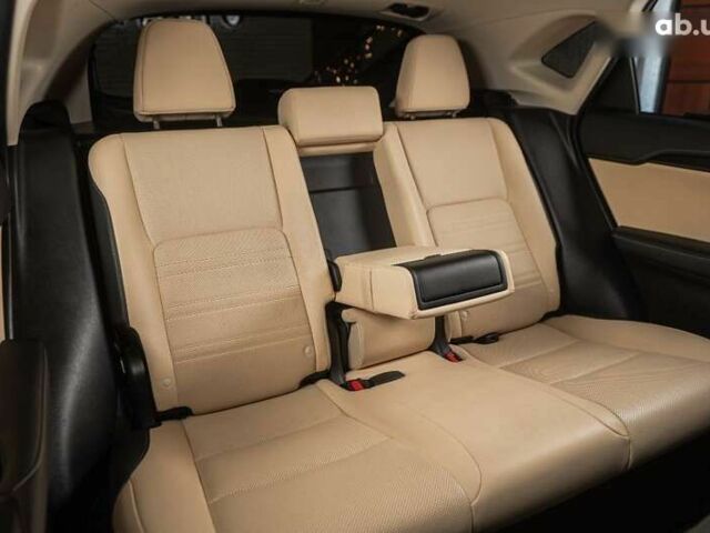 Лексус НХ, объемом двигателя 4.25 л и пробегом 86 тыс. км за 31900 $, фото 19 на Automoto.ua