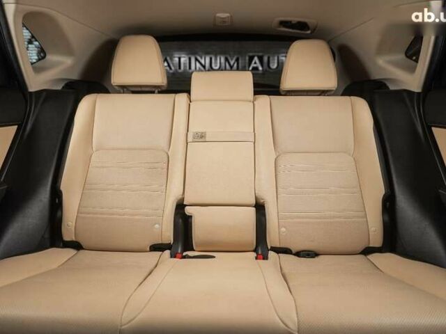 Лексус НХ, объемом двигателя 4.25 л и пробегом 86 тыс. км за 31900 $, фото 16 на Automoto.ua