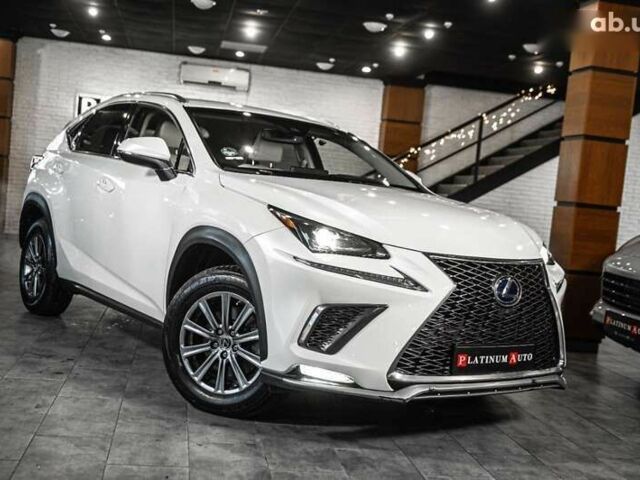 Лексус НХ, объемом двигателя 4.25 л и пробегом 86 тыс. км за 31900 $, фото 9 на Automoto.ua