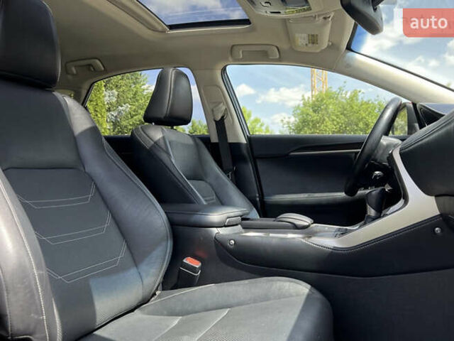 Лексус НХ, объемом двигателя 2 л и пробегом 87 тыс. км за 25500 $, фото 20 на Automoto.ua