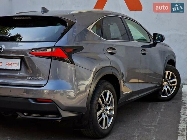 Лексус НХ, объемом двигателя 2.49 л и пробегом 280 тыс. км за 21490 $, фото 22 на Automoto.ua