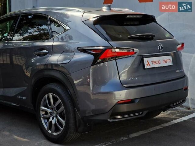Лексус НХ, объемом двигателя 2.49 л и пробегом 280 тыс. км за 21490 $, фото 15 на Automoto.ua