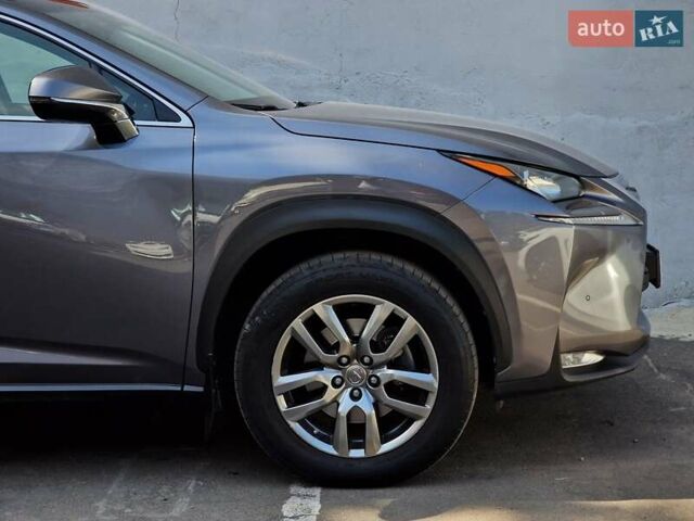 Лексус НХ, объемом двигателя 2.49 л и пробегом 280 тыс. км за 21490 $, фото 16 на Automoto.ua