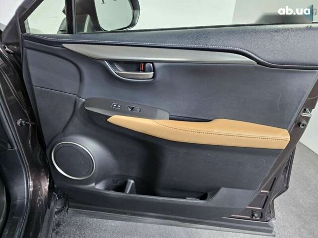 Лексус НХ, объемом двигателя 0 л и пробегом 152 тыс. км за 27999 $, фото 15 на Automoto.ua