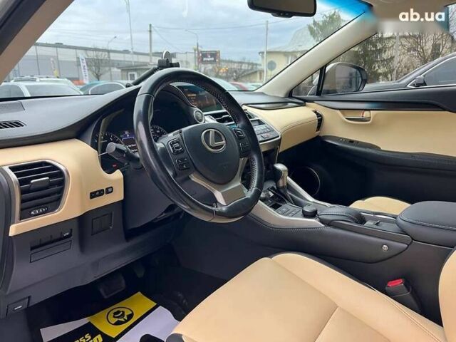 Лексус НХ, объемом двигателя 2 л и пробегом 190 тыс. км за 20900 $, фото 10 на Automoto.ua