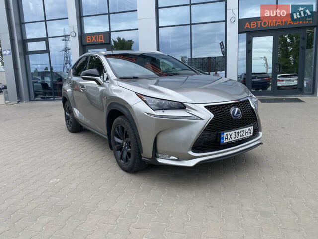 Лексус НХ, объемом двигателя 2.49 л и пробегом 175 тыс. км за 21999 $, фото 1 на Automoto.ua