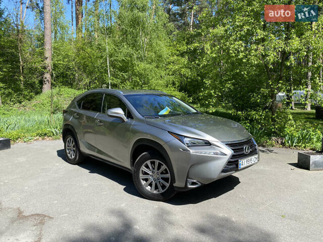Лексус НХ, объемом двигателя 2 л и пробегом 126 тыс. км за 22500 $, фото 2 на Automoto.ua