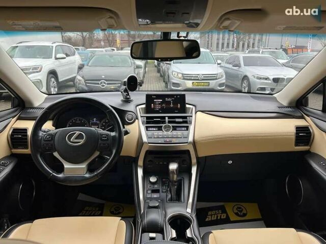 Лексус НХ, объемом двигателя 2 л и пробегом 190 тыс. км за 20900 $, фото 17 на Automoto.ua