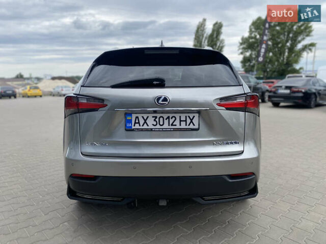 Лексус НХ, объемом двигателя 2.49 л и пробегом 175 тыс. км за 21999 $, фото 7 на Automoto.ua