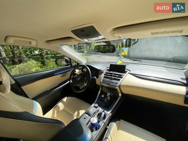 Лексус НХ, объемом двигателя 2 л и пробегом 126 тыс. км за 22500 $, фото 14 на Automoto.ua