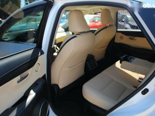 Лексус НХ, об'ємом двигуна 2 л та пробігом 130 тис. км за 23800 $, фото 19 на Automoto.ua