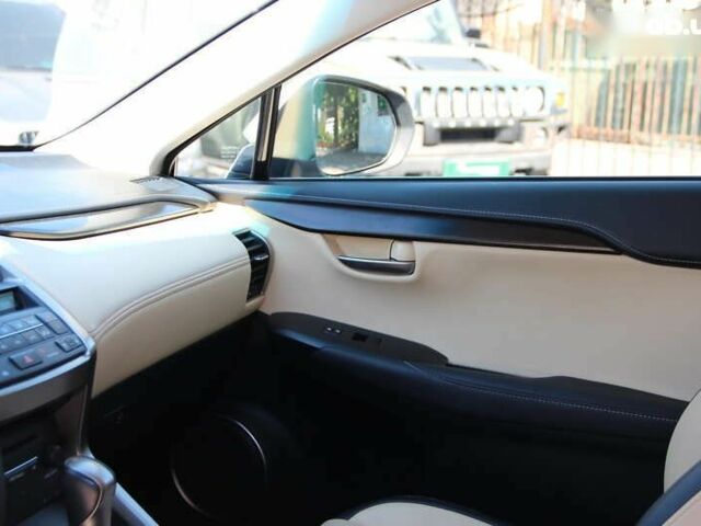 Лексус НХ, об'ємом двигуна 2 л та пробігом 130 тис. км за 23800 $, фото 15 на Automoto.ua