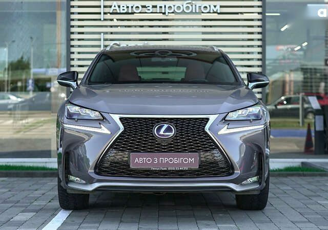 Лексус НХ, объемом двигателя 0 л и пробегом 104 тыс. км за 30005 $, фото 4 на Automoto.ua