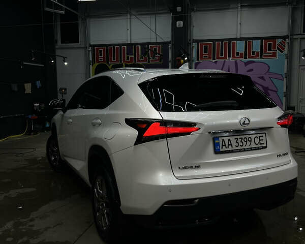 Лексус НХ, объемом двигателя 1.99 л и пробегом 111 тыс. км за 26000 $, фото 4 на Automoto.ua