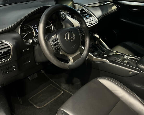 Лексус НХ, объемом двигателя 1.99 л и пробегом 111 тыс. км за 26000 $, фото 8 на Automoto.ua