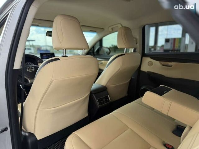 Лексус НХ, объемом двигателя 2 л и пробегом 151 тыс. км за 23500 $, фото 26 на Automoto.ua