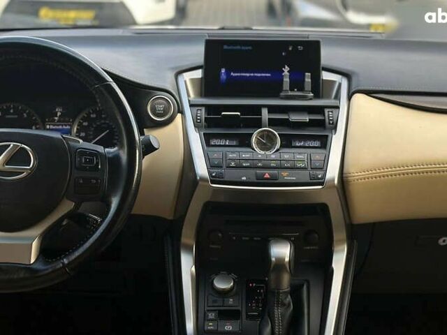 Лексус НХ, объемом двигателя 2 л и пробегом 119 тыс. км за 21500 $, фото 12 на Automoto.ua