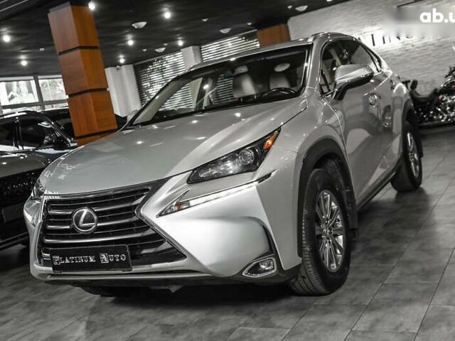Лексус НХ, объемом двигателя 2 л и пробегом 90 тыс. км за 23900 $, фото 2 на Automoto.ua