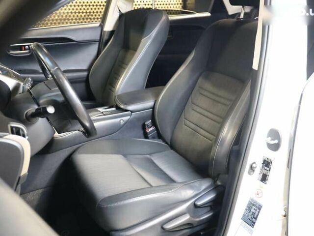 Лексус НХ, об'ємом двигуна 0 л та пробігом 213 тис. км за 27900 $, фото 13 на Automoto.ua