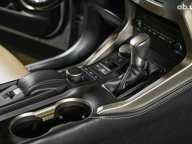 Лексус НХ, объемом двигателя 2 л и пробегом 90 тыс. км за 23900 $, фото 21 на Automoto.ua