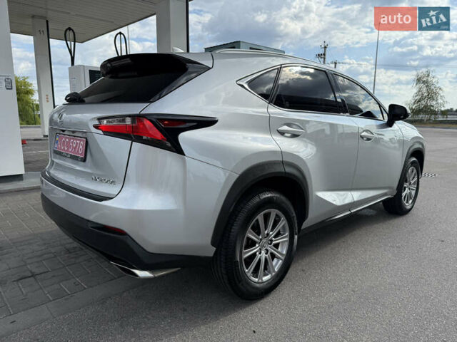Лексус НХ, об'ємом двигуна 2 л та пробігом 151 тис. км за 21900 $, фото 2 на Automoto.ua