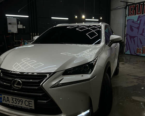 Лексус НХ, объемом двигателя 1.99 л и пробегом 111 тыс. км за 26000 $, фото 2 на Automoto.ua