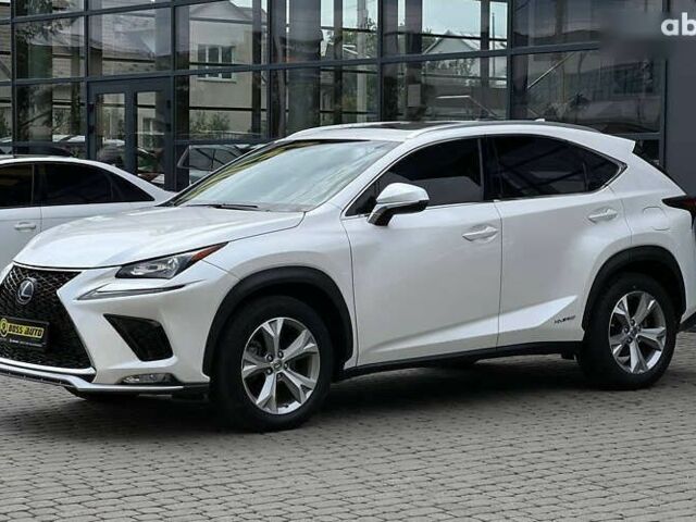 Лексус НХ, об'ємом двигуна 0 л та пробігом 104 тис. км за 29900 $, фото 4 на Automoto.ua